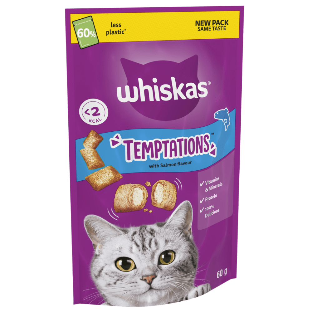 TEMPTATIONS™ with Salmon flavour Adult Cat Treats